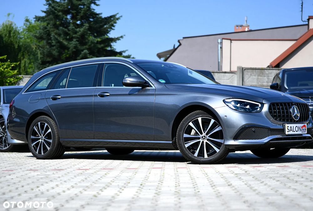 Mercedes-Benz Klasa E 300 de 4Matic 9G-TRONIC Avantgarde - 39