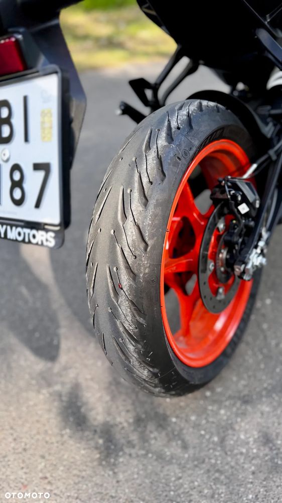 KTM Duke 125 - 5