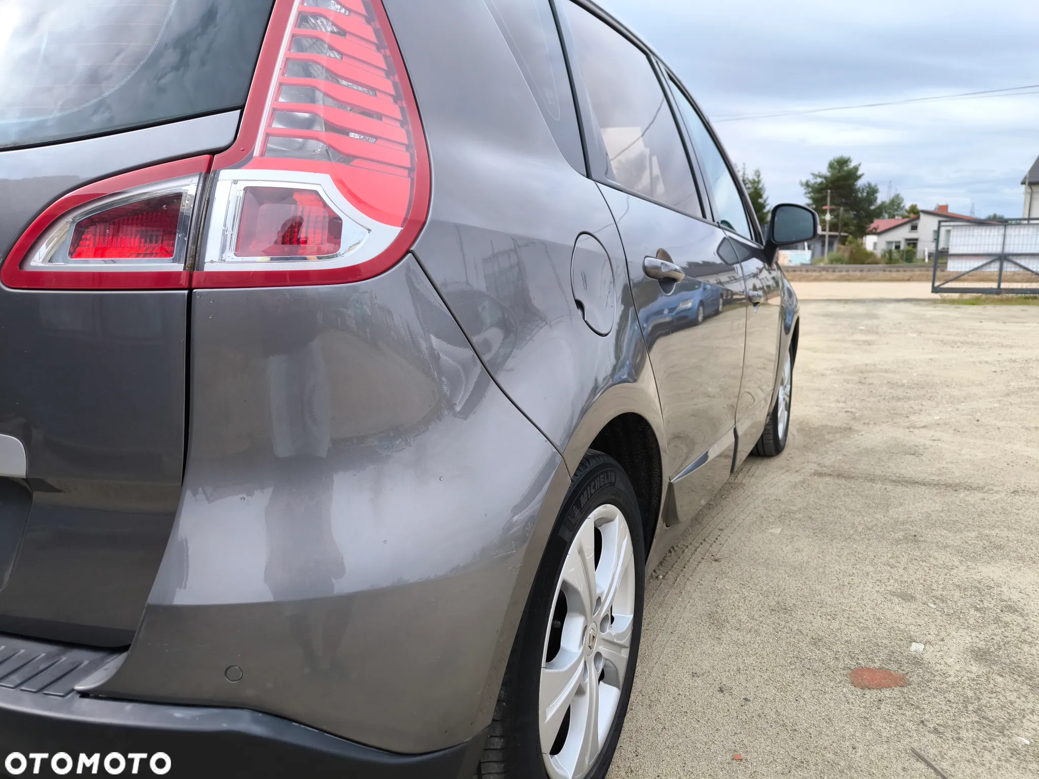 Renault Scenic 1.6 16V Tech Run - 12