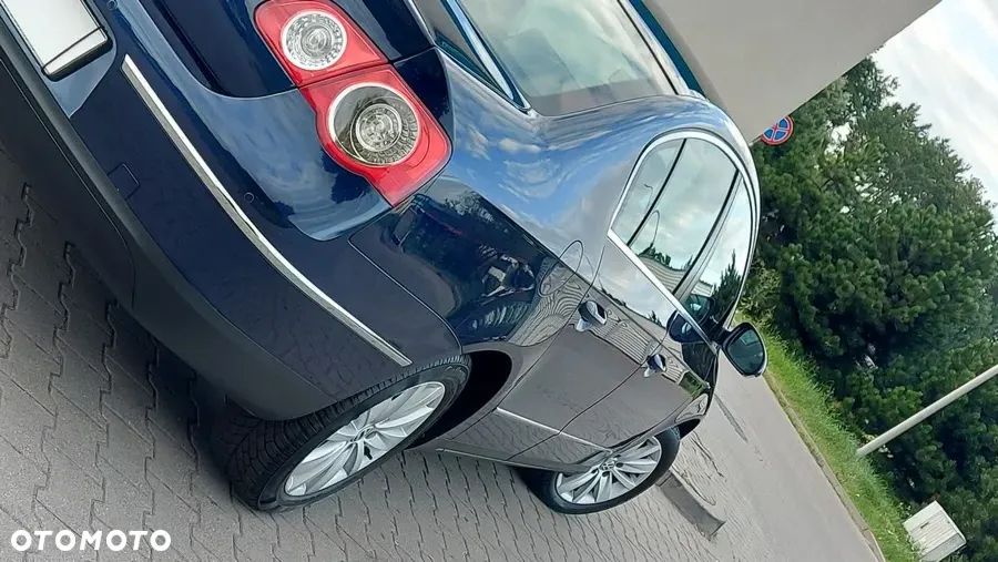 Volkswagen Passat 2.0 FSI Comfortline - 31