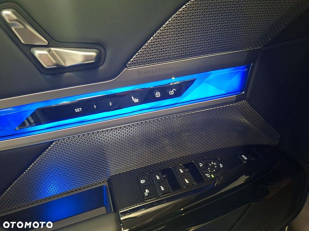 BMW Seria 7 - 24
