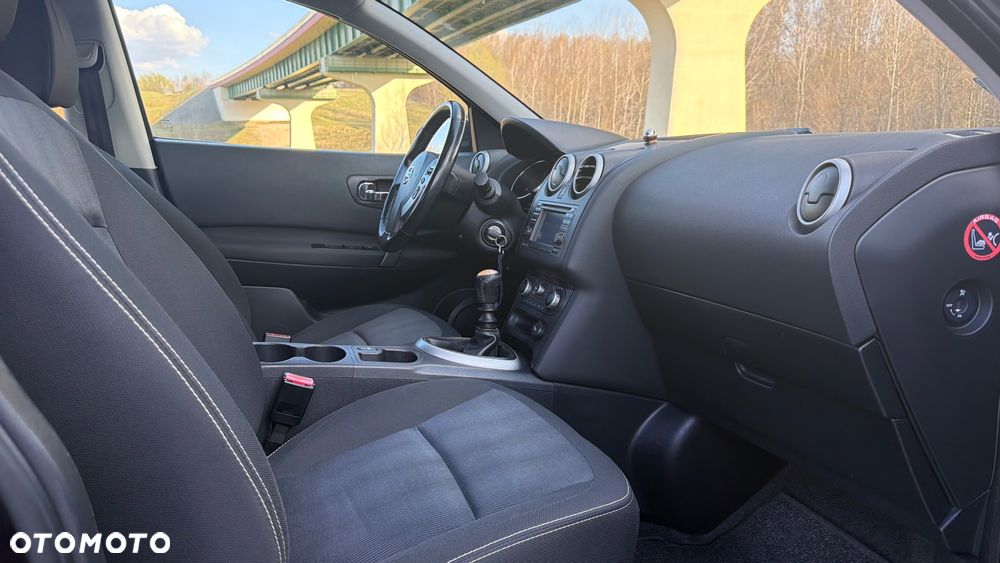 Nissan Qashqai 1.6 dCi DPF tekna - 24
