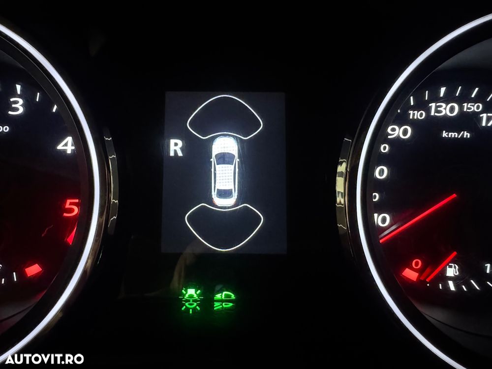 Renault Latitude 2.0 dCi Initiale Aut. - 19