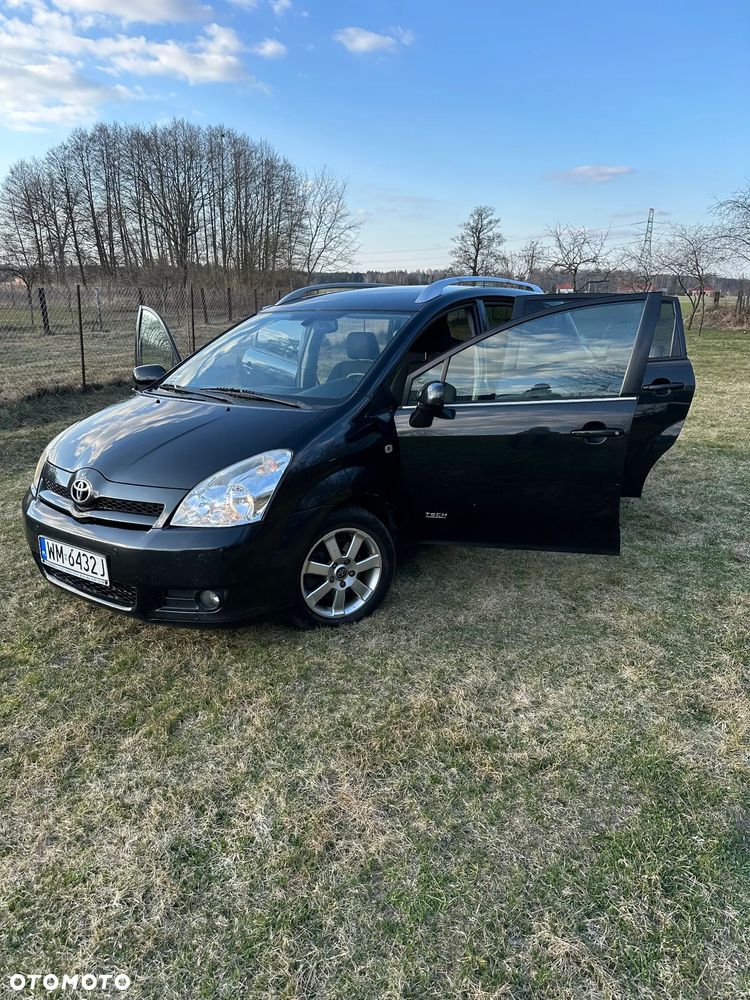 Toyota Corolla Verso 2.2 D-4D - 6