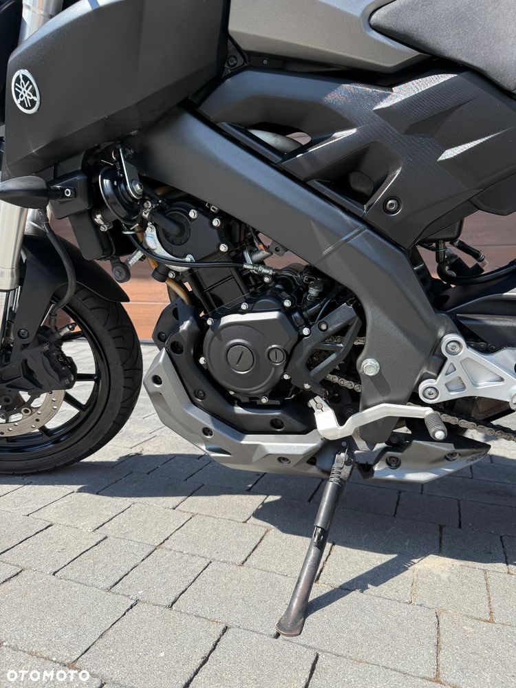 Yamaha MT - 8