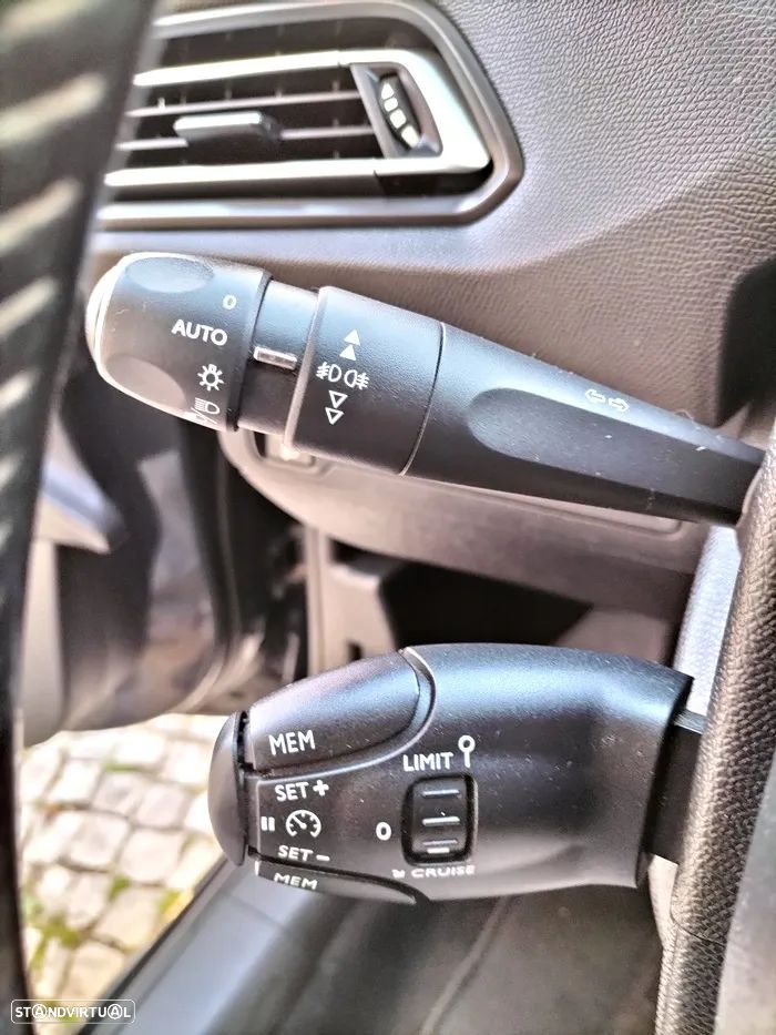 Peugeot 308 SW - 24
