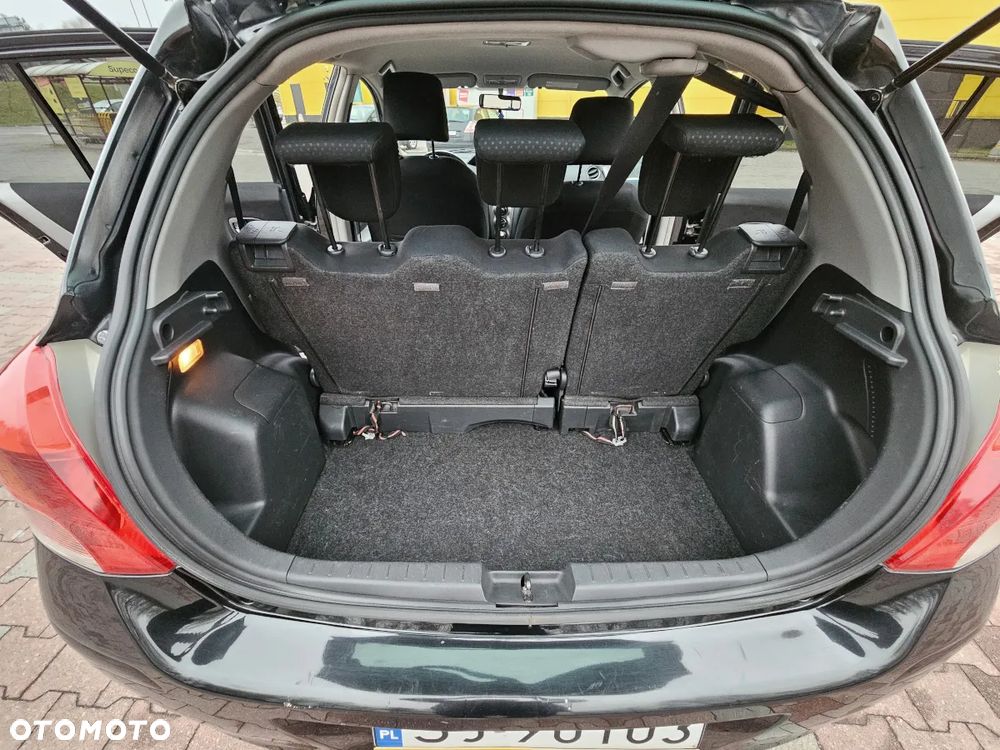 Toyota Yaris 1.33 VVT-i Cool+ - 26