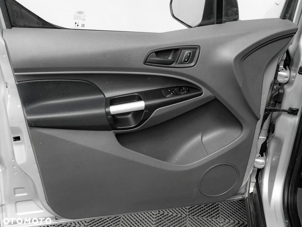 Ford Transit Connect - 13