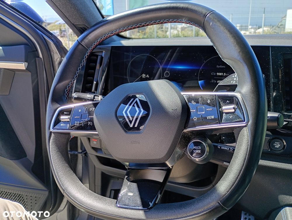 Renault Austral 1.3 TCe mHEV Techno esprit Alpine - 13