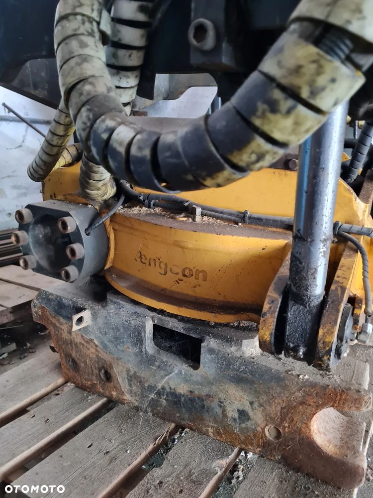 Caterpillar 329E - 10