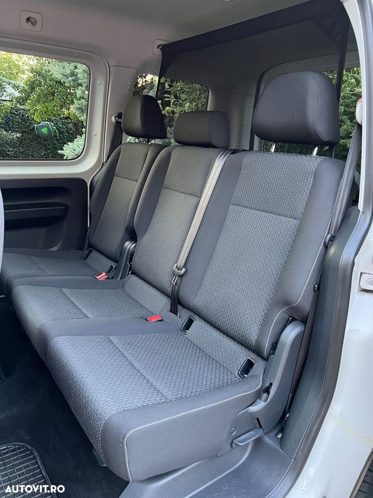 Volkswagen Caddy 2.0 TDI DSG - 12