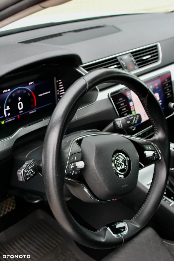 Skoda Superb 2.0 TSI Ambition DSG - 12