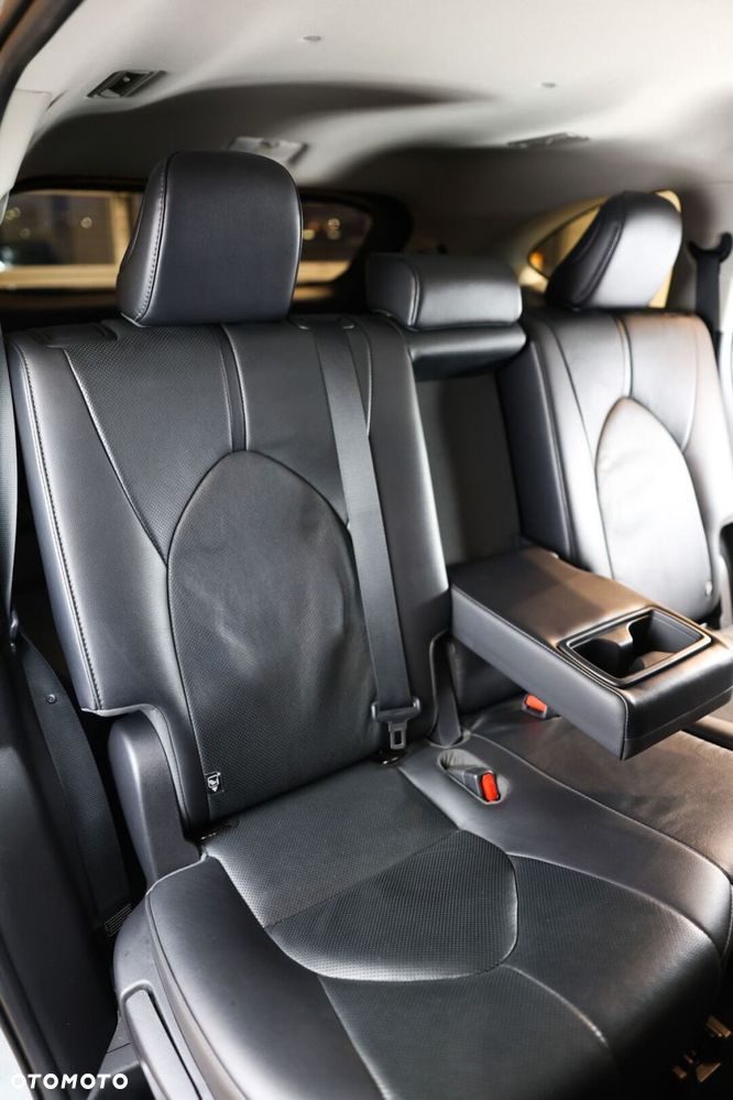 Toyota Highlander - 34