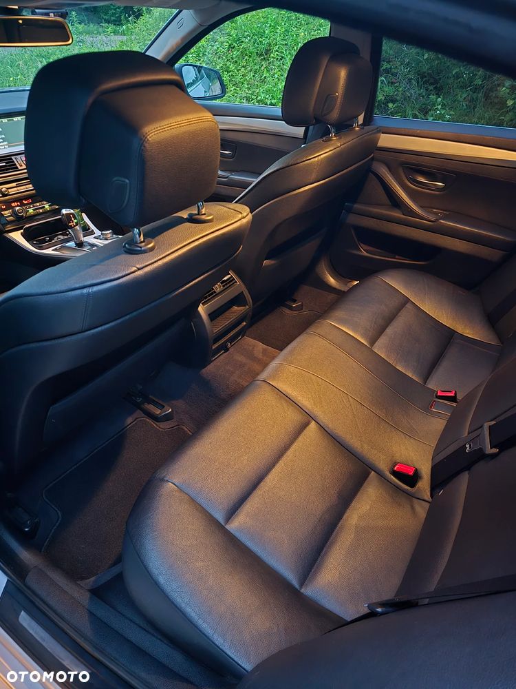 BMW Seria 5 - 13