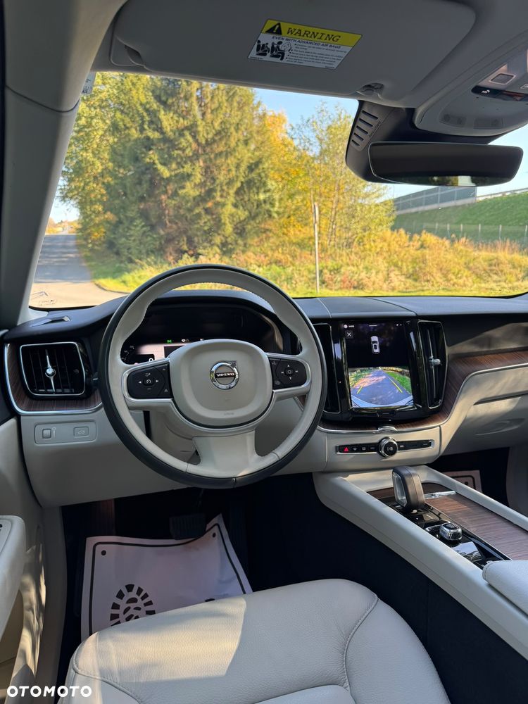 Volvo XC 60 - 32