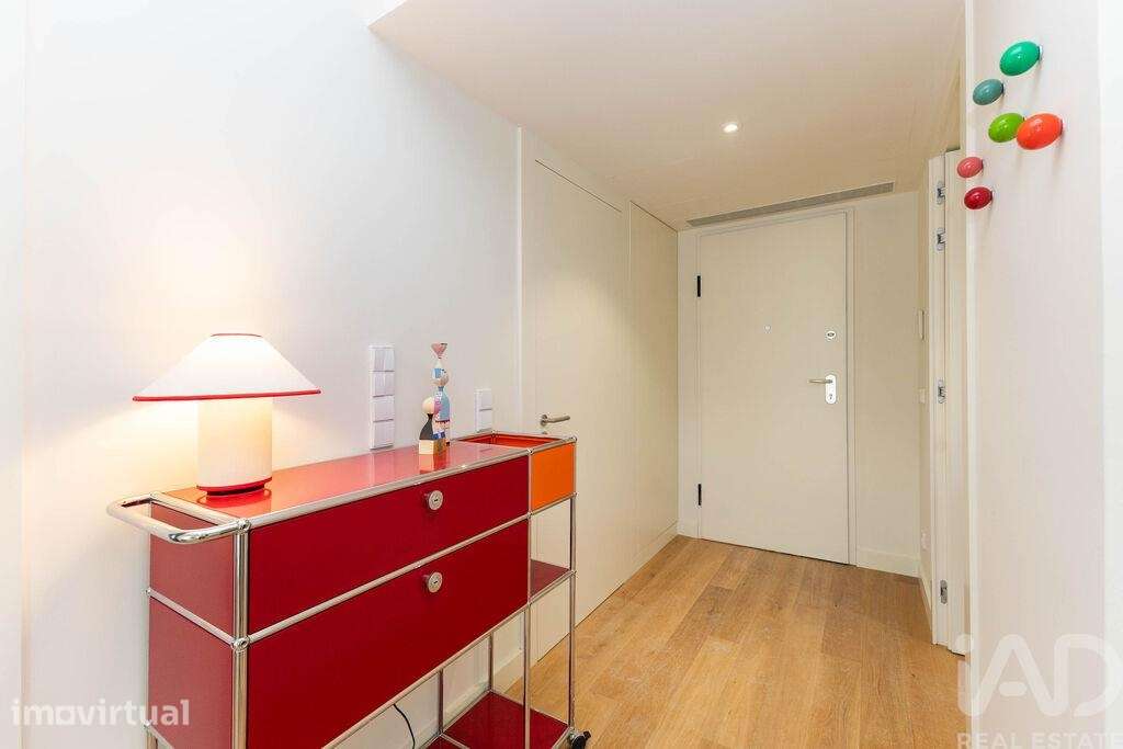 Apartamento T2 em Santa Marinha e São Pedro da Afurada de 84,37 m2 - Grande imagem: 3/28