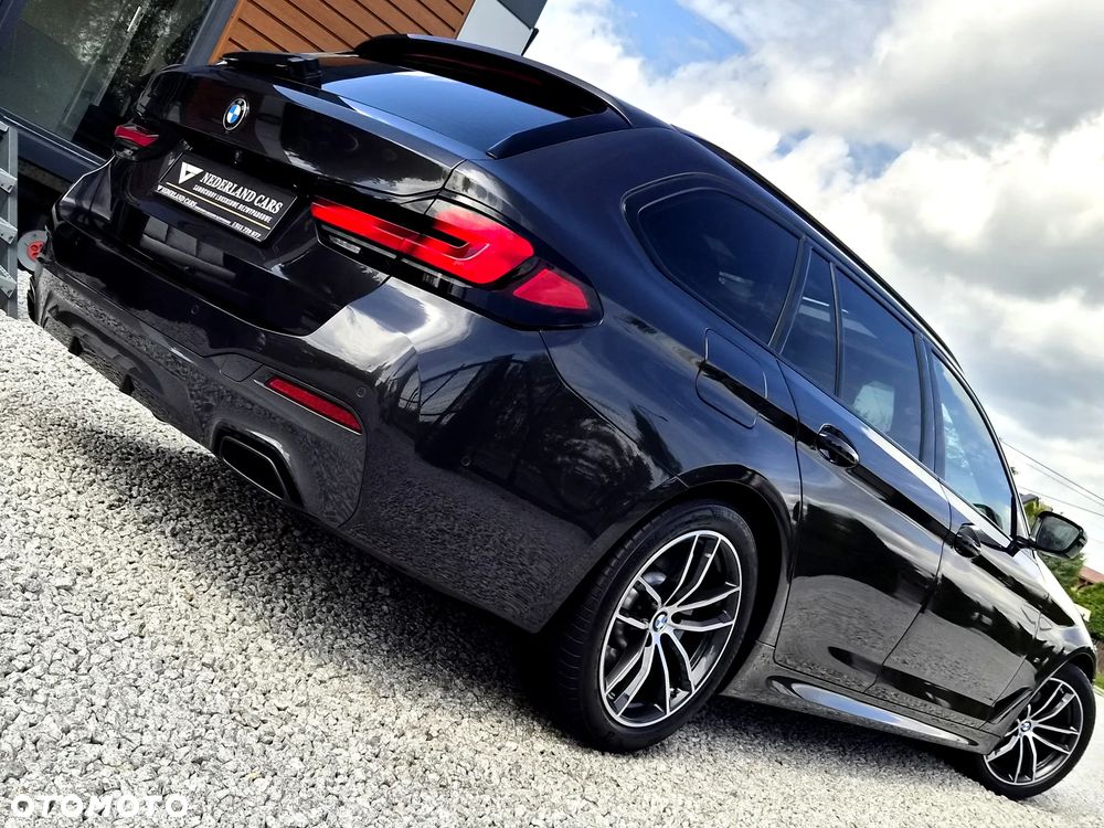BMW Seria 5 520d xDrive mHEV M Sport Edition - 7