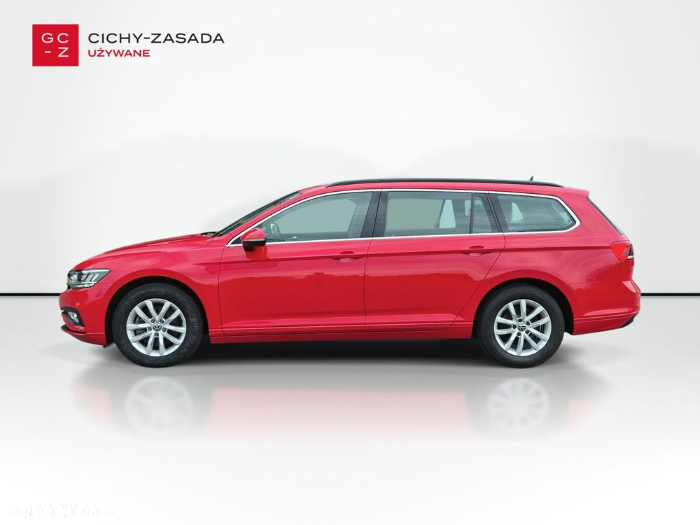 Volkswagen Passat Variant 2.0 TDI SCR Business Plus DSG - 2