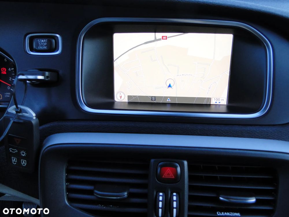 Volvo V40 Cross Country D3 Ocean Race - 29