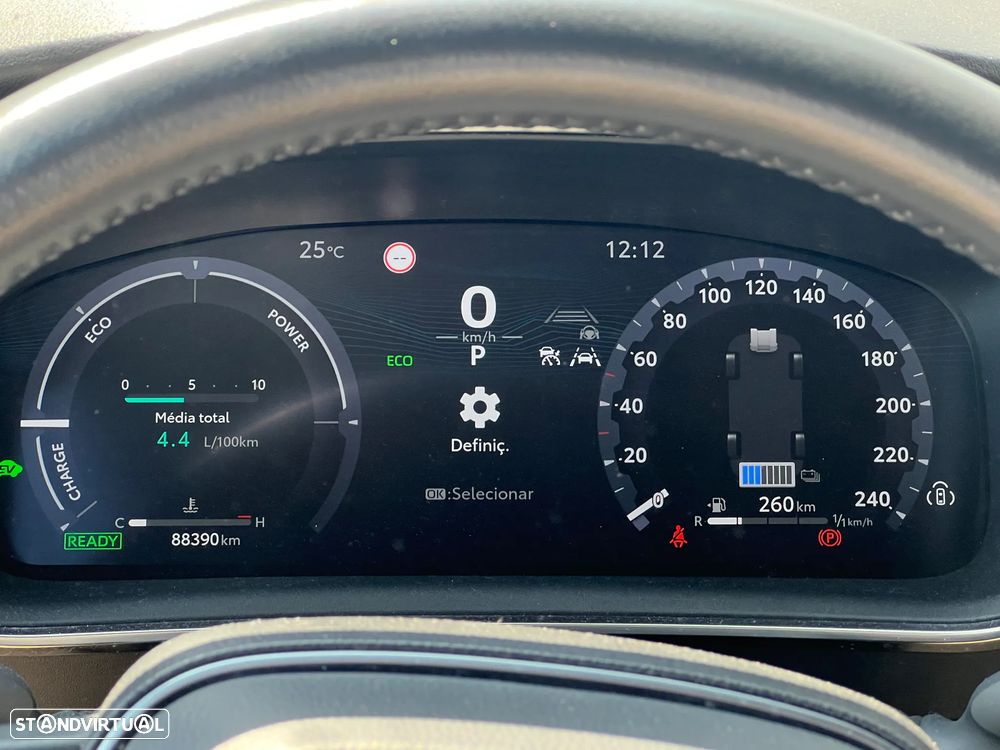 Toyota Corolla 1.8 Hybrid Comfort Plus - 18