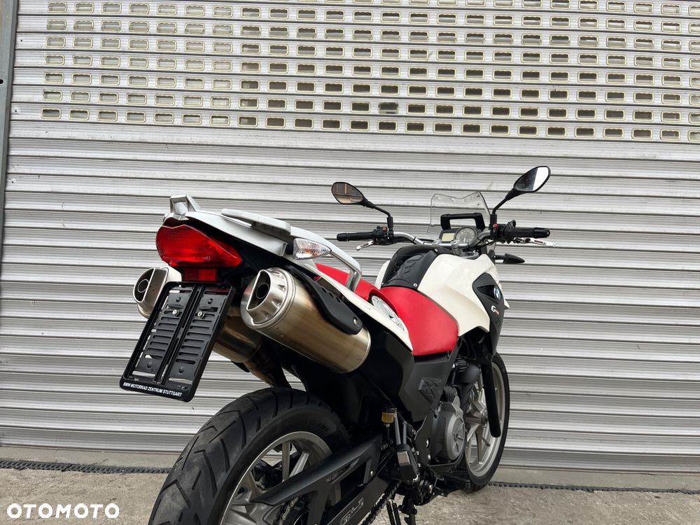 BMW G - 17