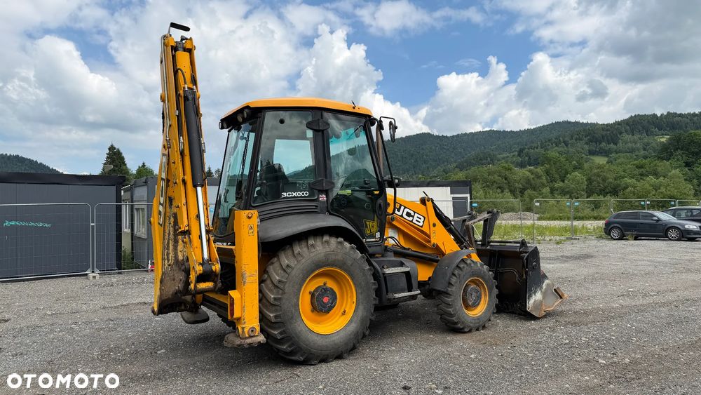 JCB 3CX - 6