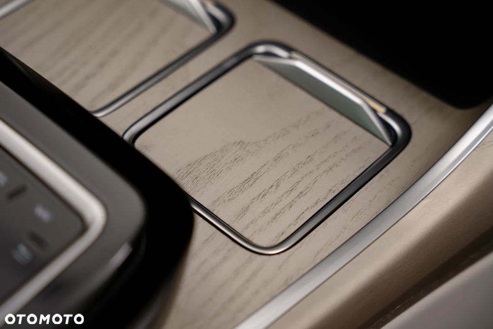 BMW Seria 7 740d xDrive mHEV M Sport sport - 24