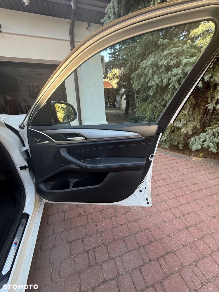 BMW X3 xDrive20d - 11