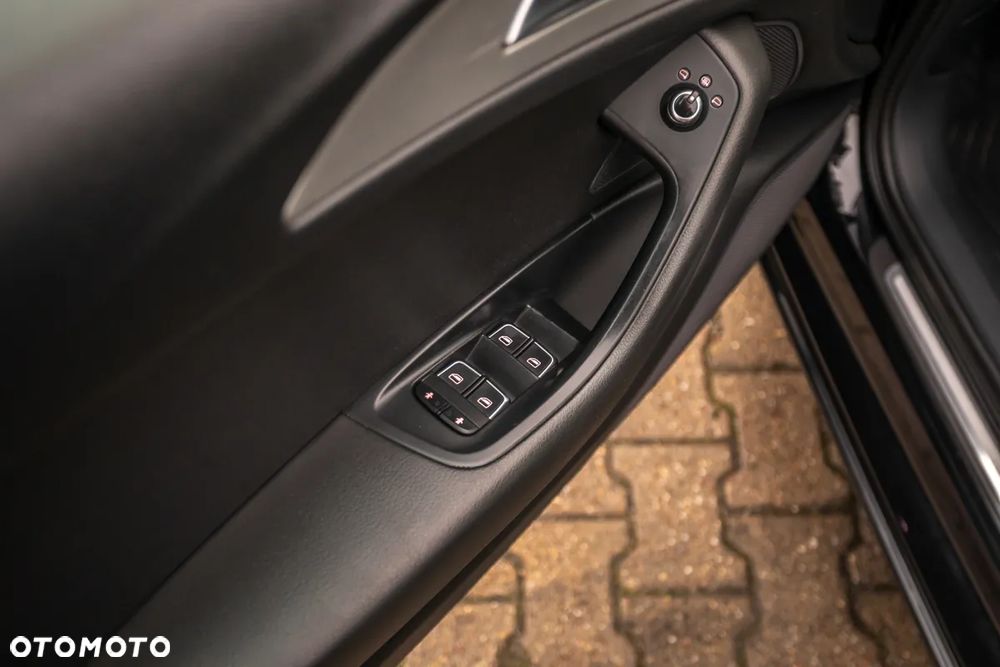 Audi A6 Avant 3.0 TDI DPF quattro S tronic sport selection - 20