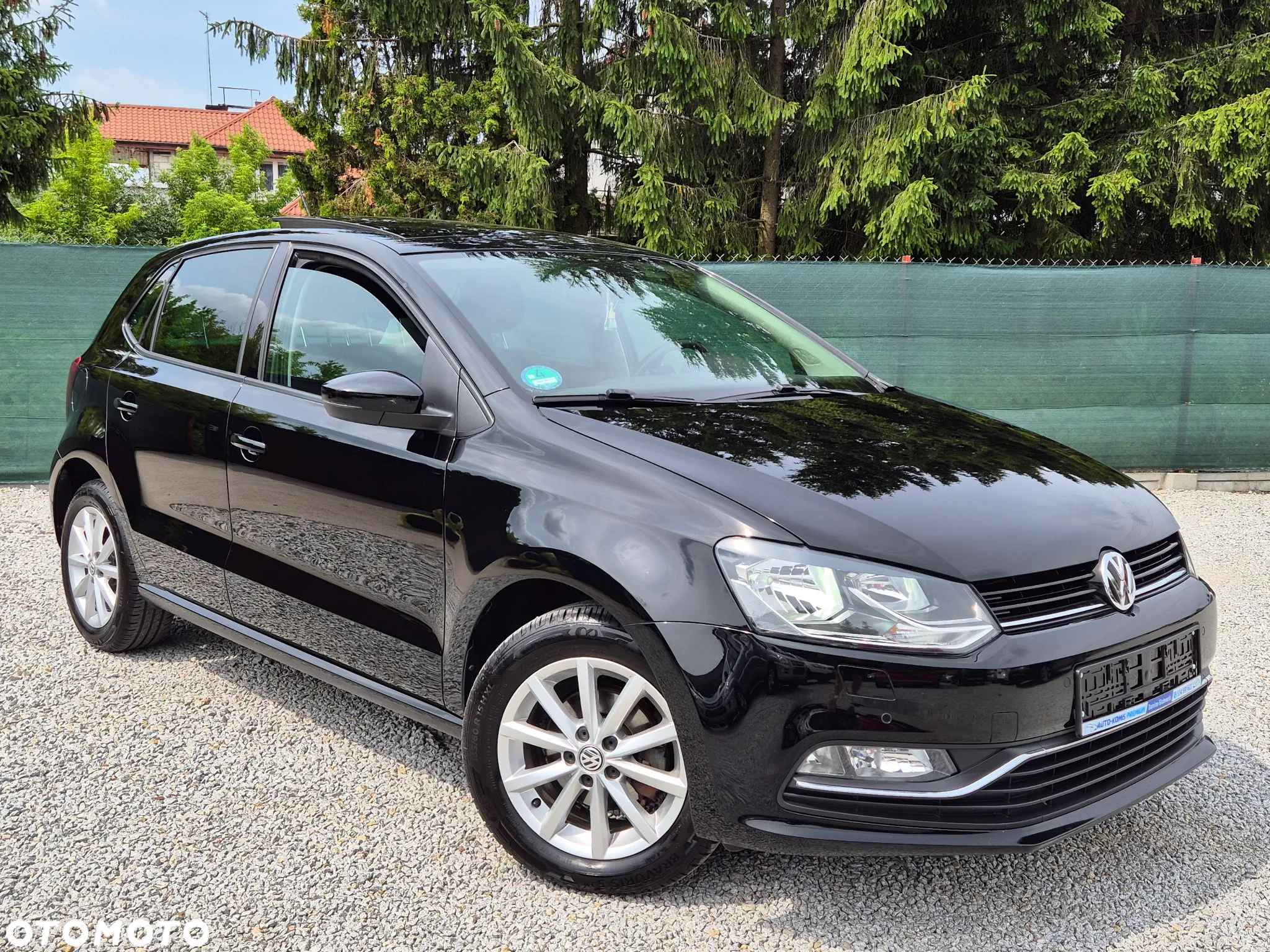 Volkswagen Polo 1.2 TSI Blue Motion Technology DSG Lounge - 12
