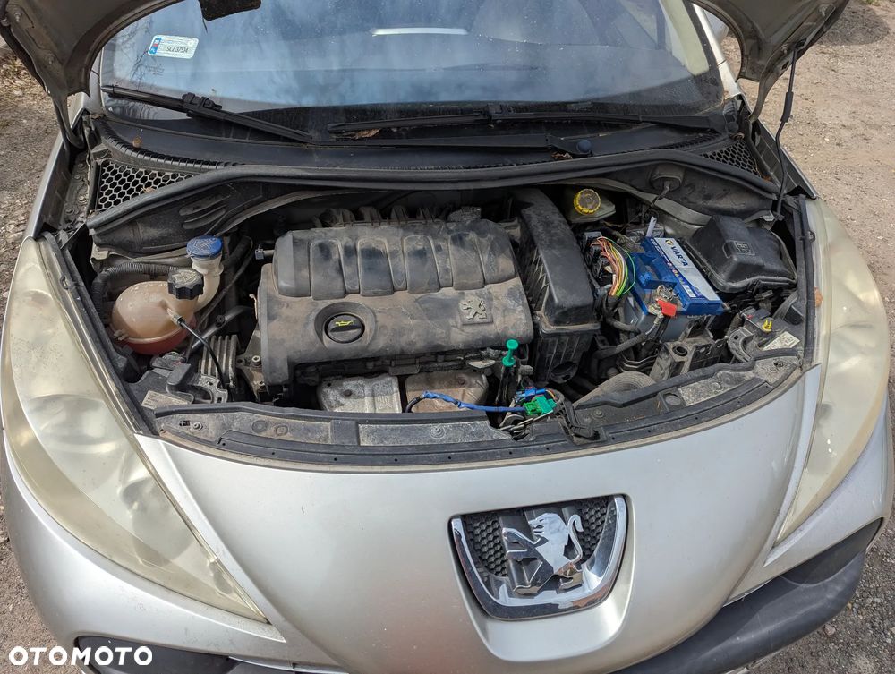 Peugeot 207 2006 1.4 i 16v 90 na części - 11