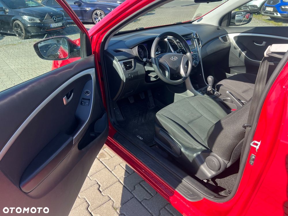 Hyundai i30 1.4 Trend - 10
