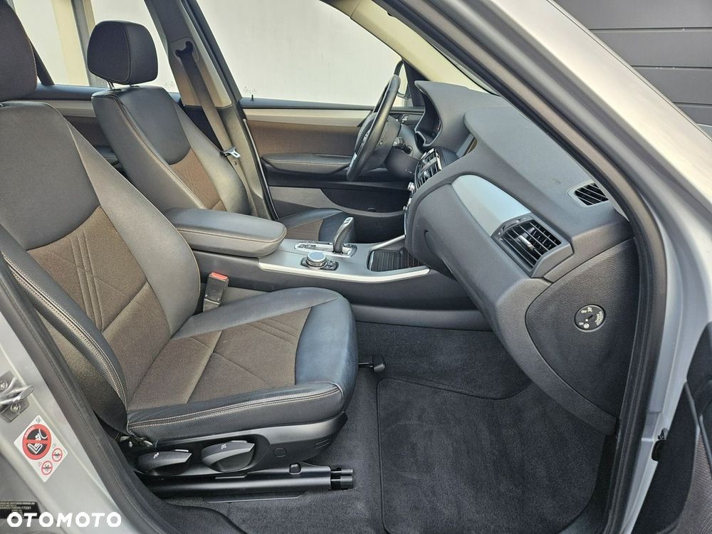 BMW X3 xDrive20d xLine sport - 30