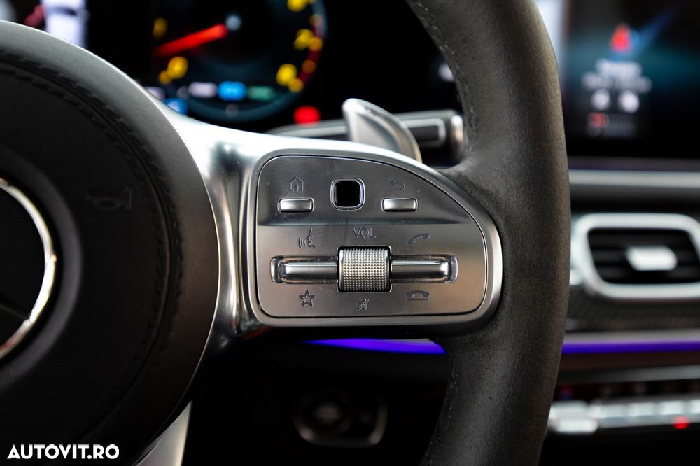 Mercedes-Benz GLE - 24