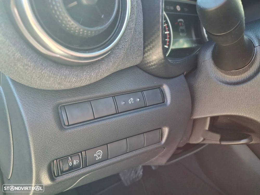 Nissan Juke 1.0 DIG-T Acenta DCT - 18