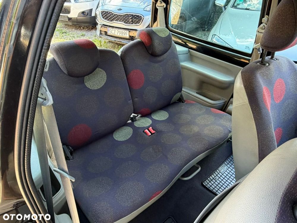 Renault Twingo - 19