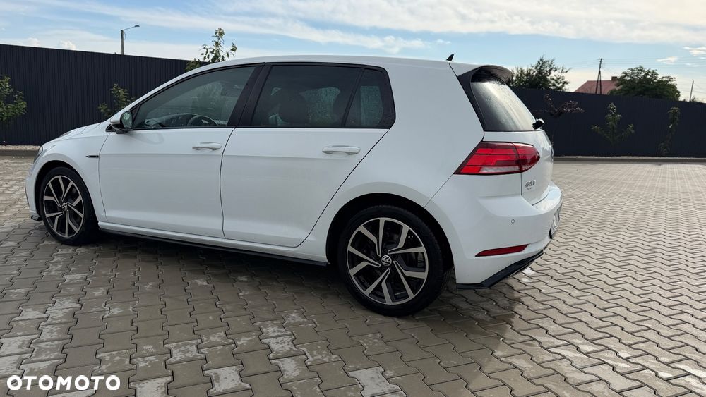 Volkswagen Golf 1.6 TDI BMT Trendline - 3