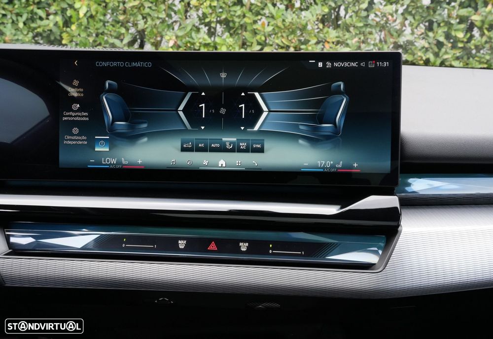 BMW i5 eDrive40 Pack Desportivo M - 37