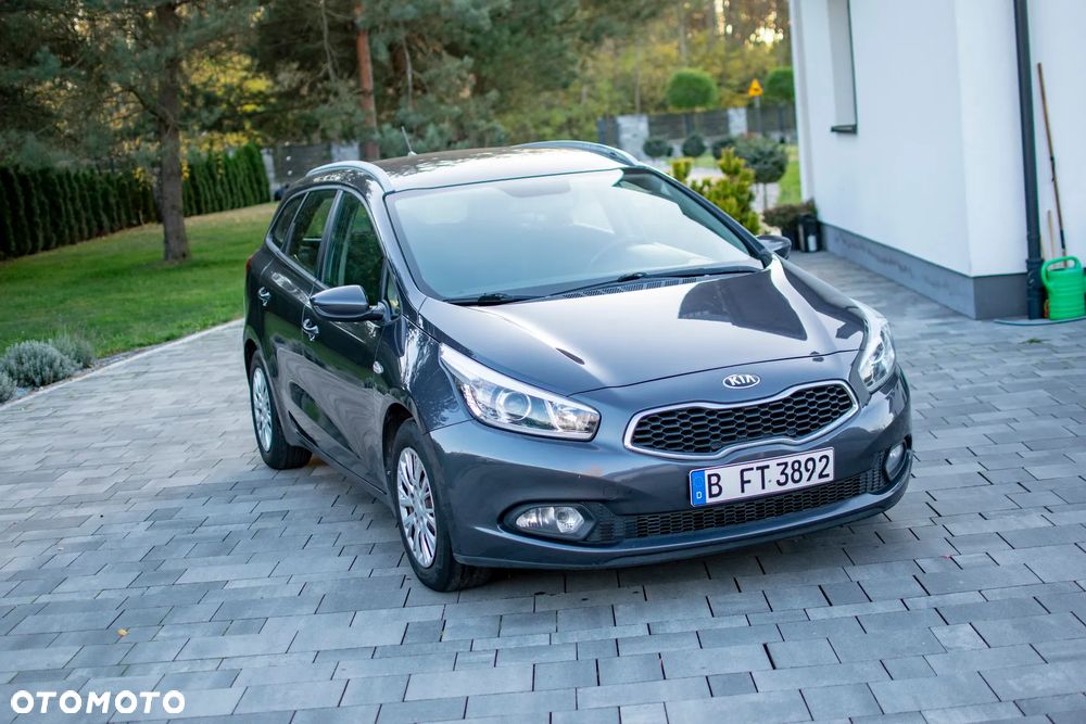 Kia Ceed - 1