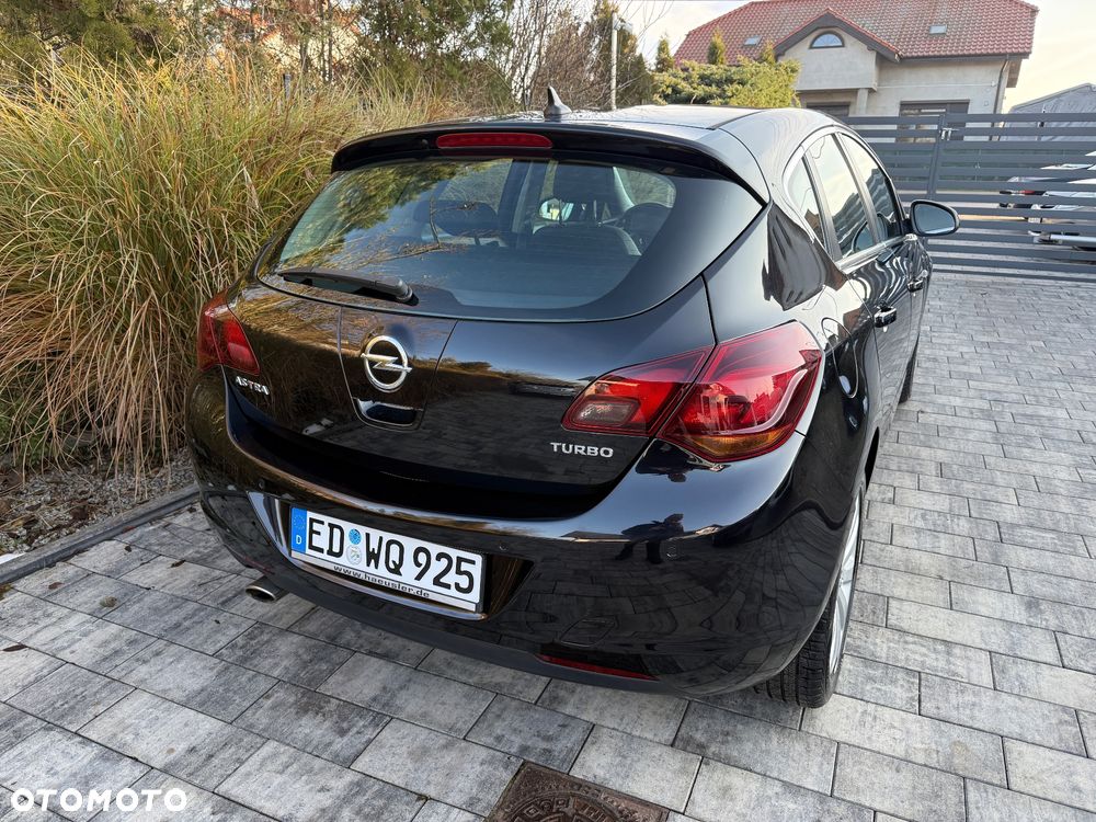 Opel Astra 1.4 T Cosmo - 36