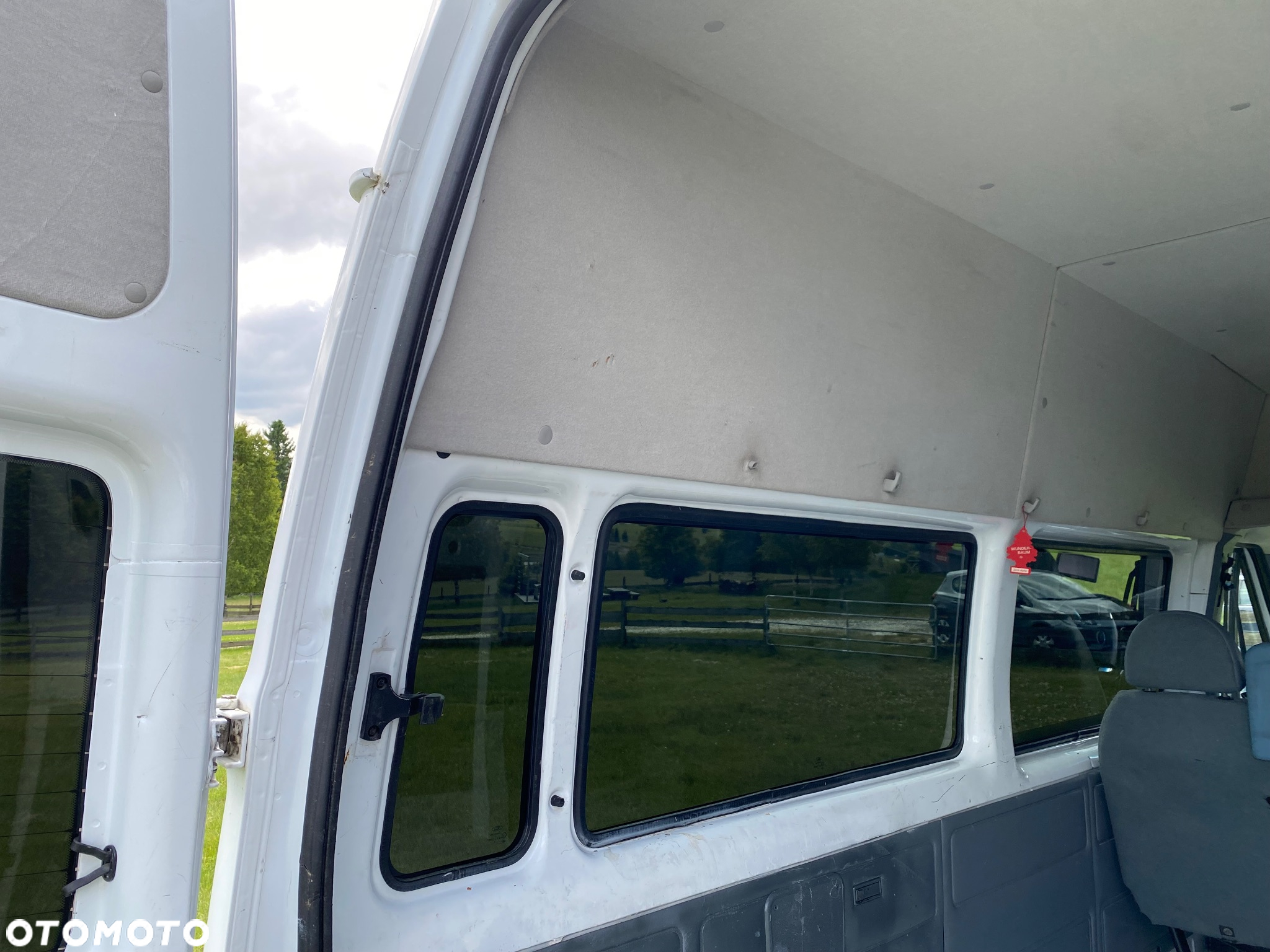 Ford Transit 350 L2H3 Pkw HA Trend - 24