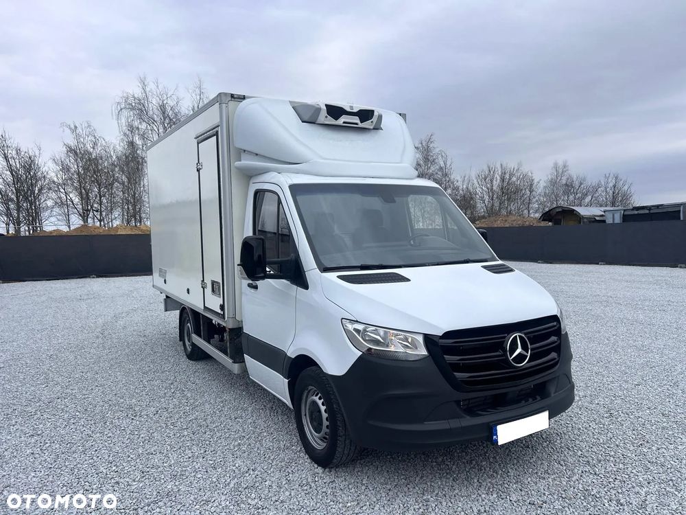 Mercedes-Benz Sprinter - 5