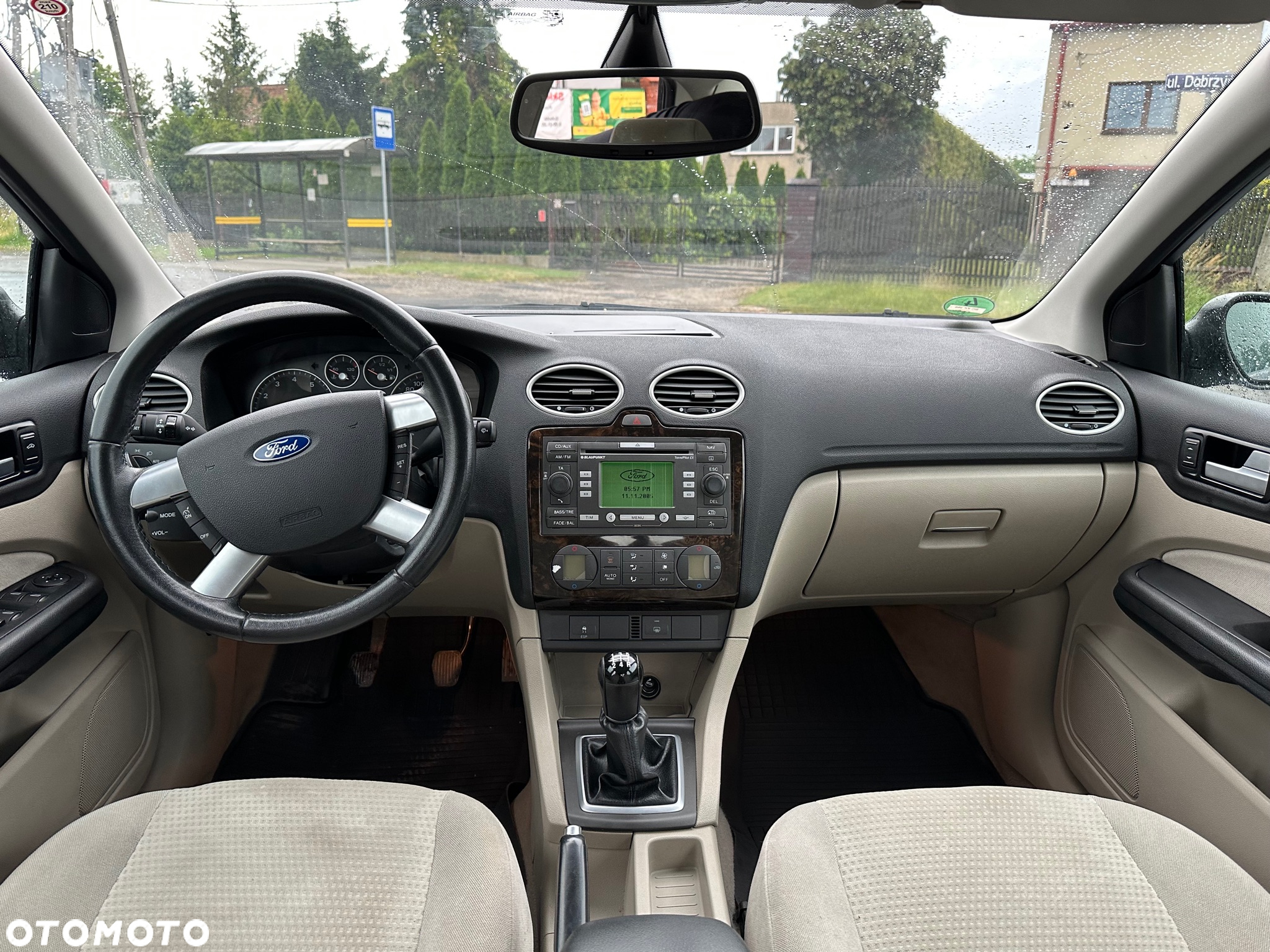 Ford Focus 1.8 Trend - 10