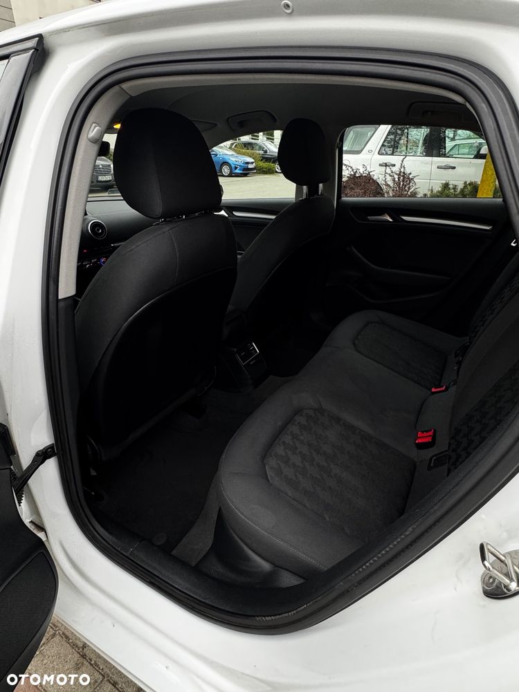 Audi A3 Limousine 1.4 TFSI Ambition - 19