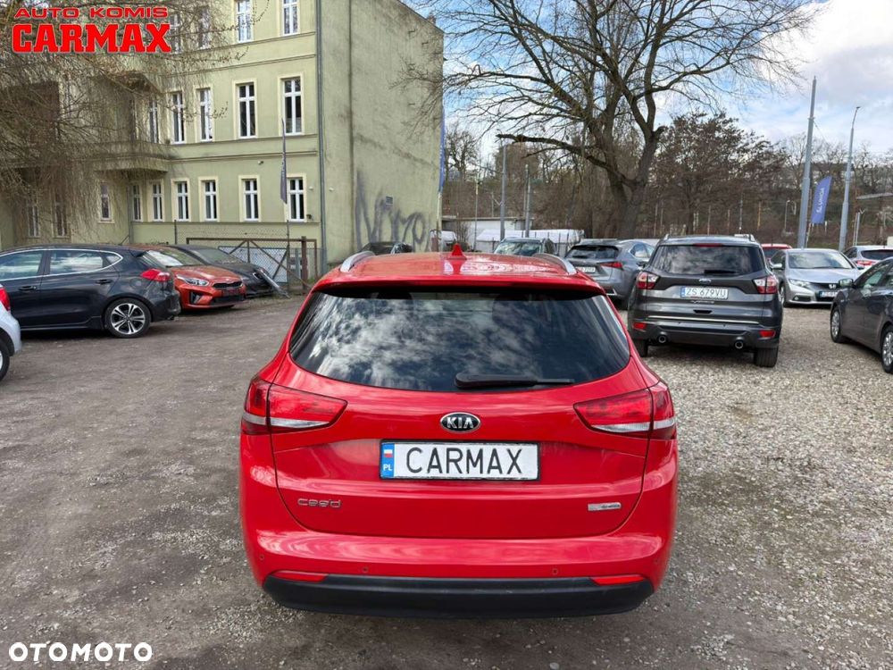 Kia Ceed - 6