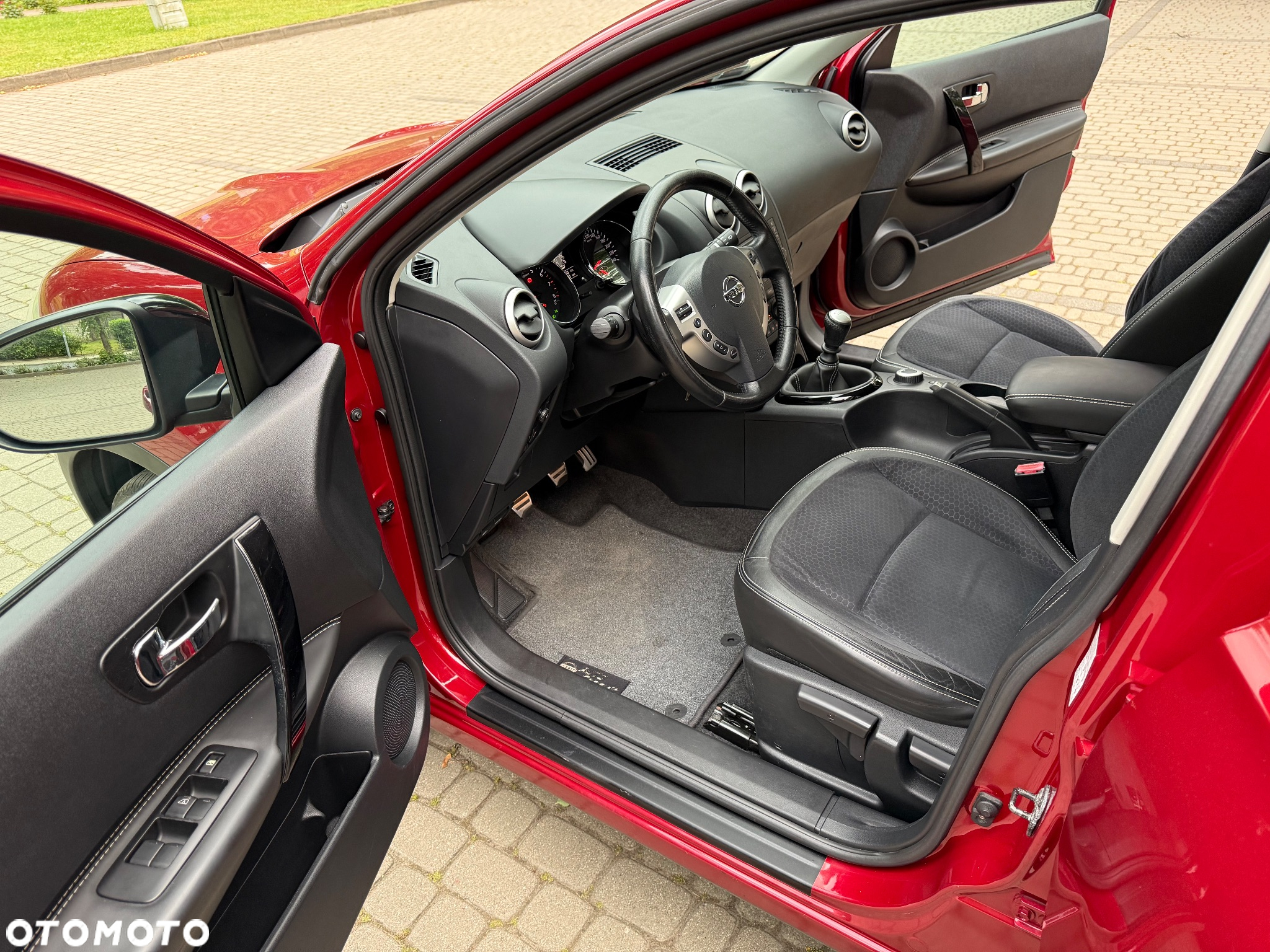 Nissan Qashqai 2.0 4x4 360 - 16