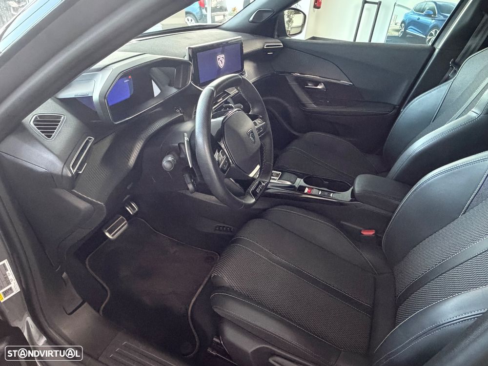 Peugeot 2008 - 9