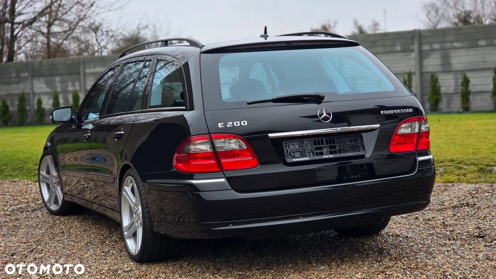 Mercedes-Benz Klasa E - 14
