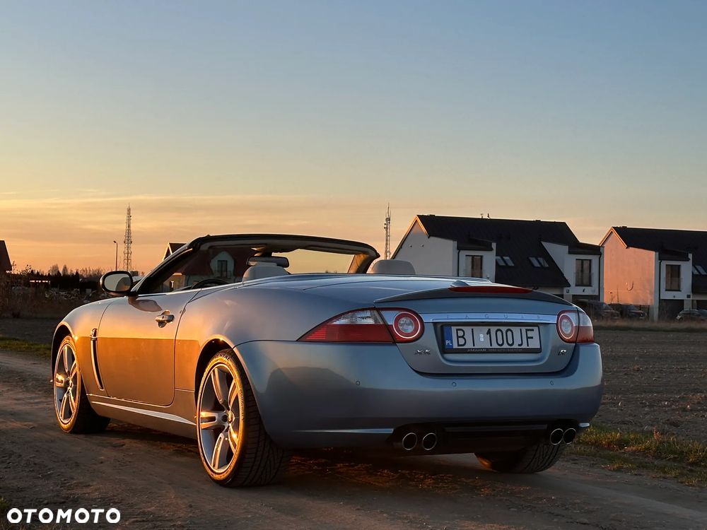 Jaguar XK XKR - 10