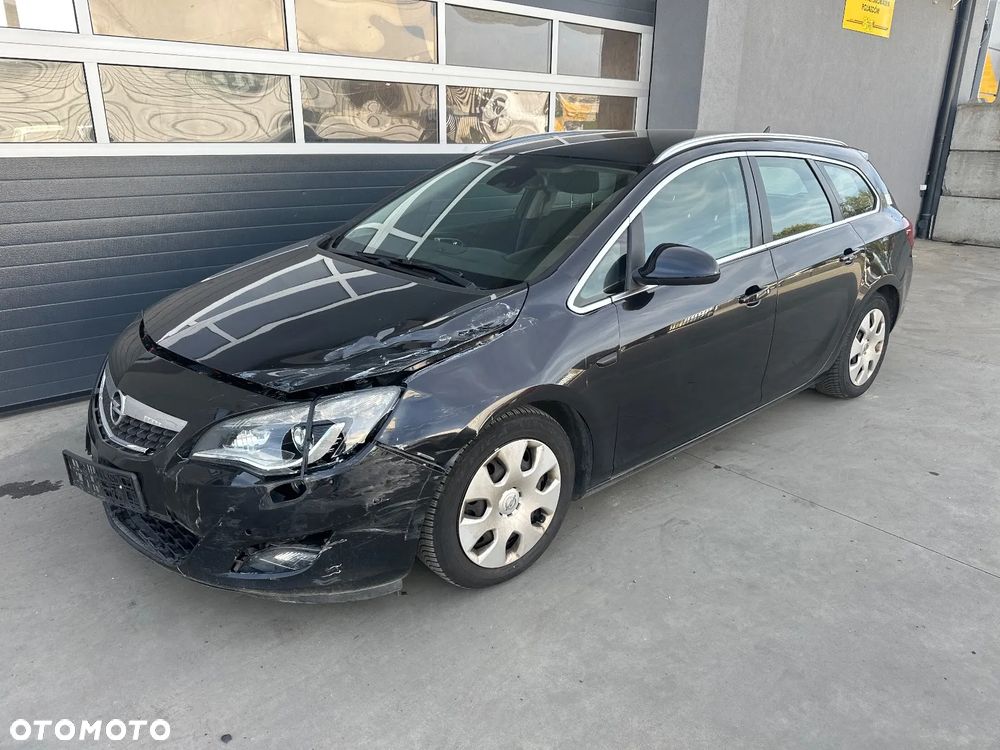 Opel Astra 1.4 Turbo Cosmo - 3